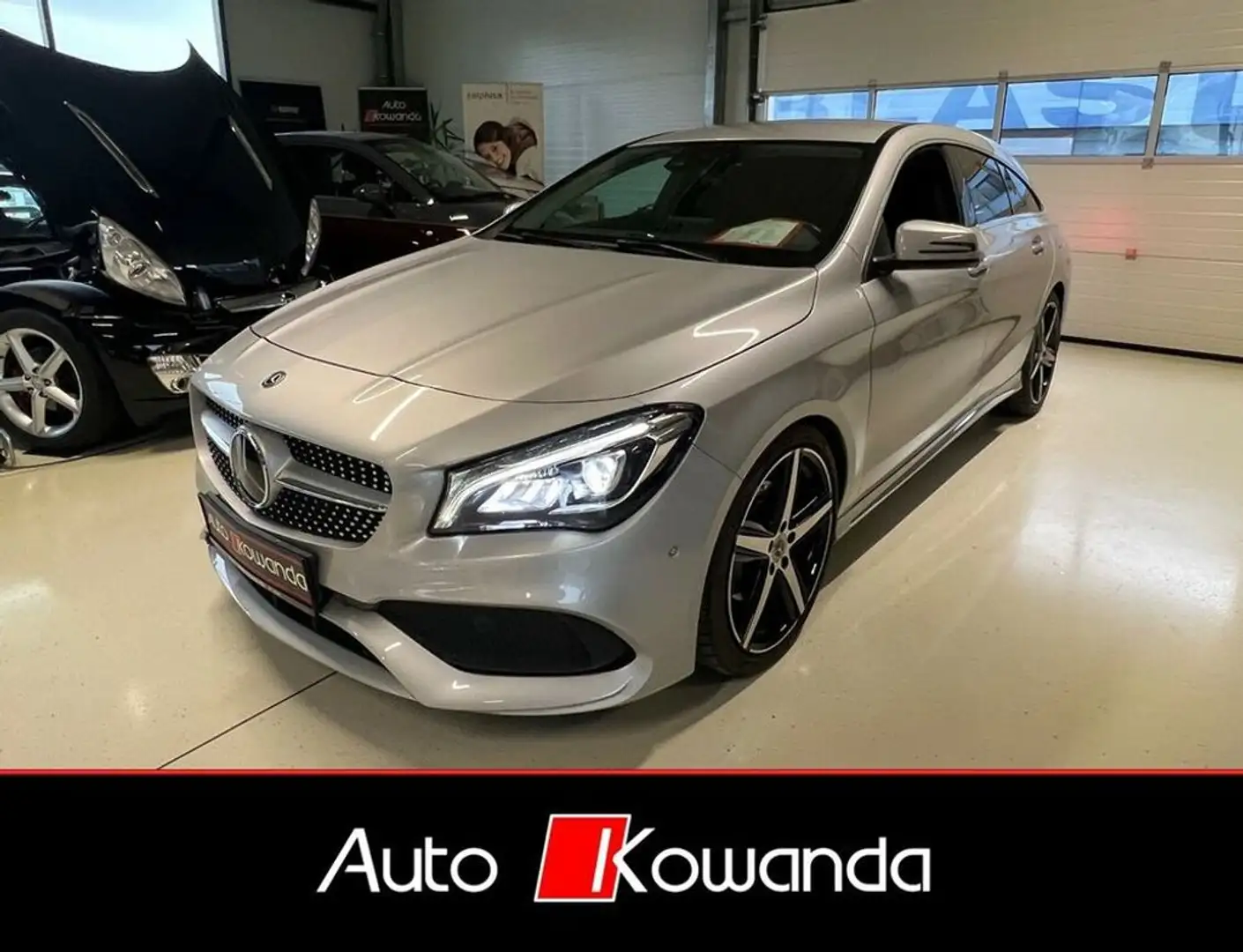 Mercedes-Benz CLA 220 AMG Shooting Brake 4MATIC Aut.-Wenig Km Silber - 2