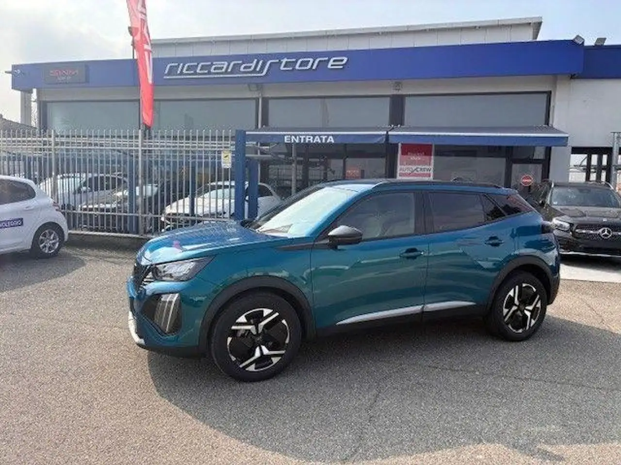 Peugeot 2008 PureTech 100 S&S Allure
