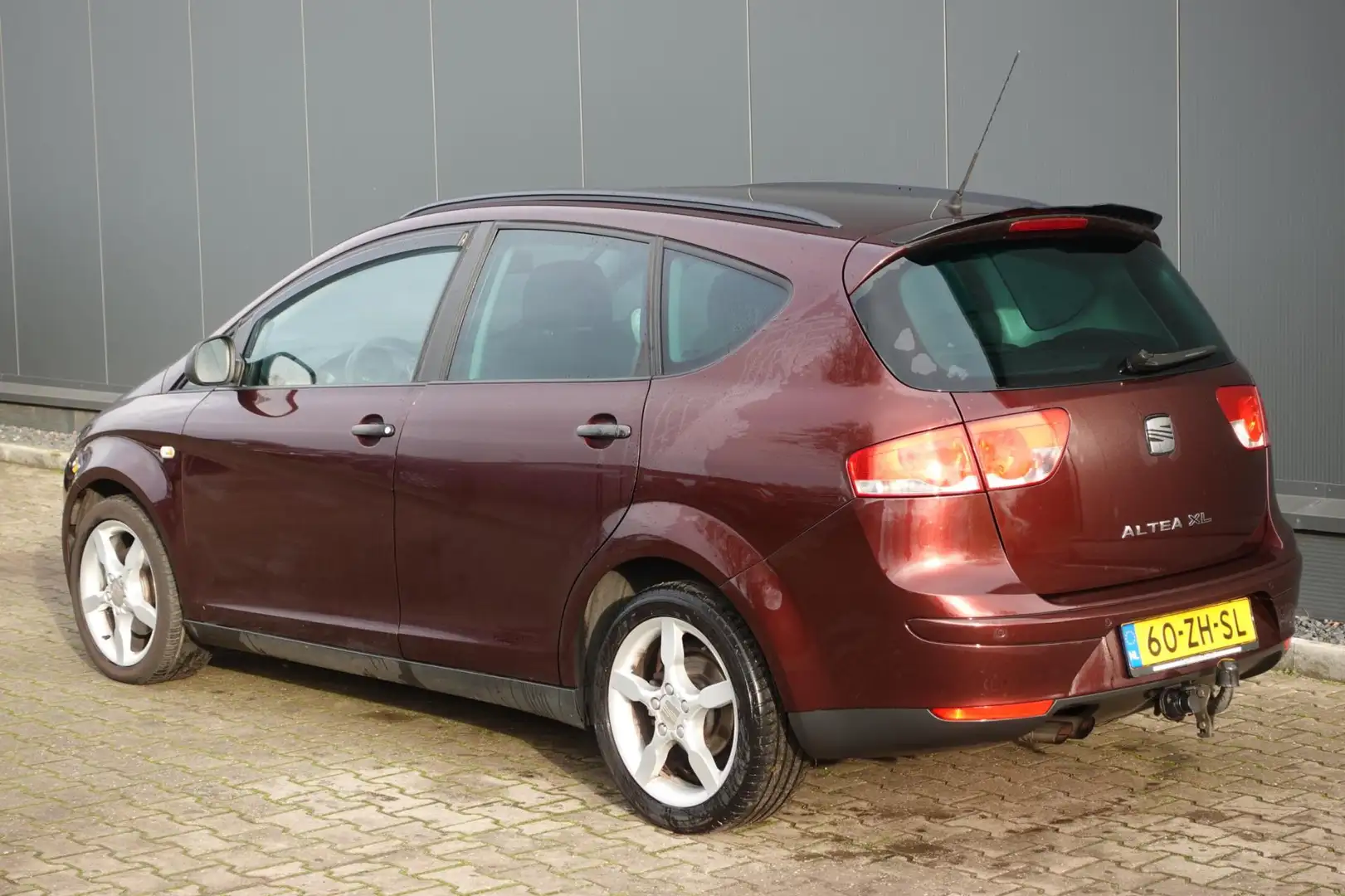 SEAT Altea XL 1.4 TSI Clubstyle Rosso - 2