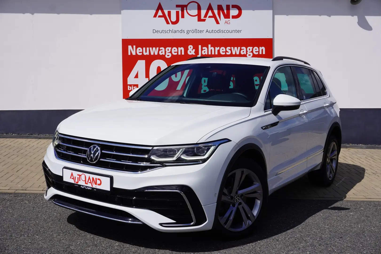 Volkswagen Tiguan 2.0 TDI R-Line 4Motion LED Navi ACC AHK Weiß - 2