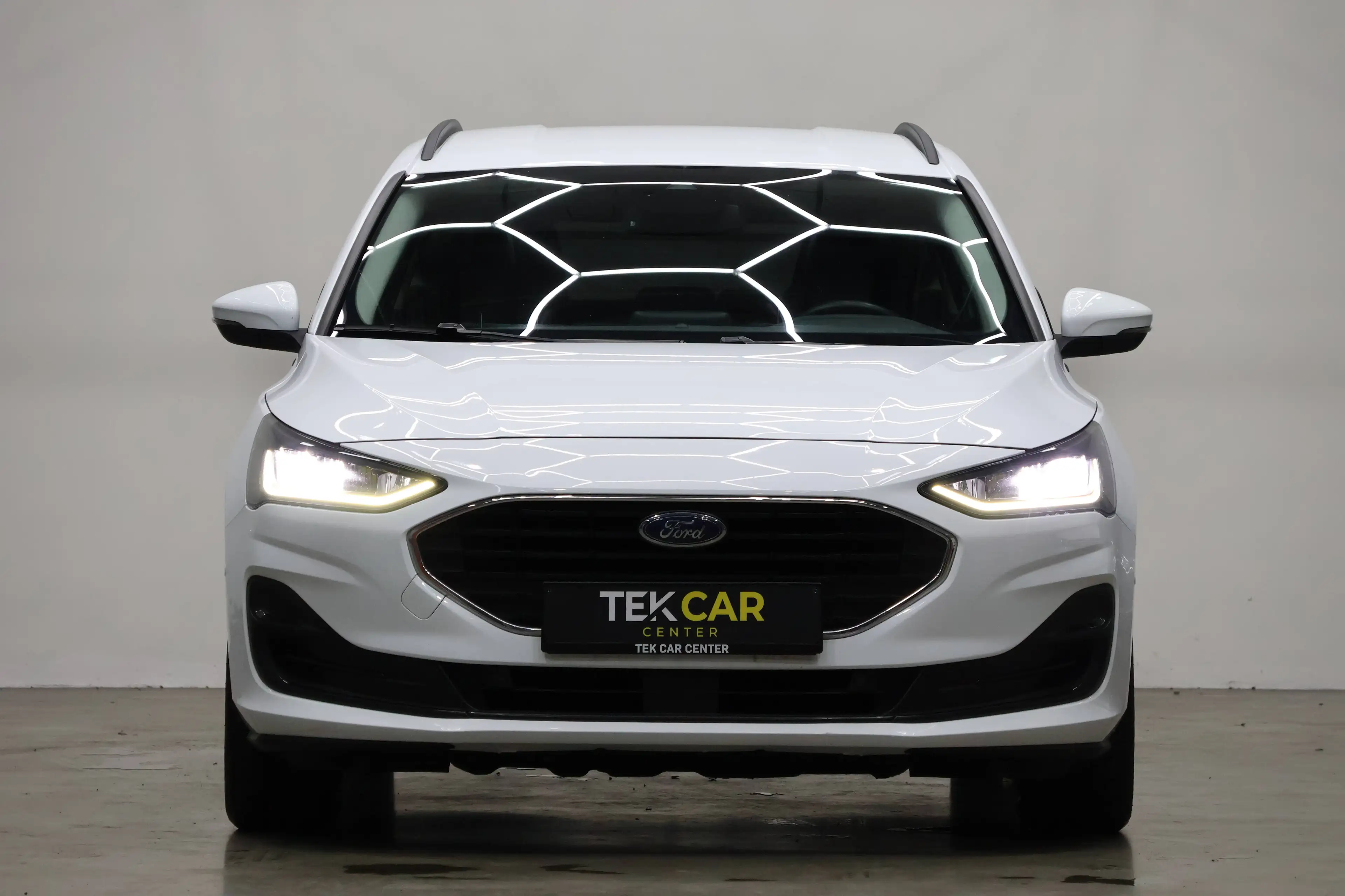 Ford Focus 1.5 EcoBlue Facelift Full option 12M Garantie — photo 2