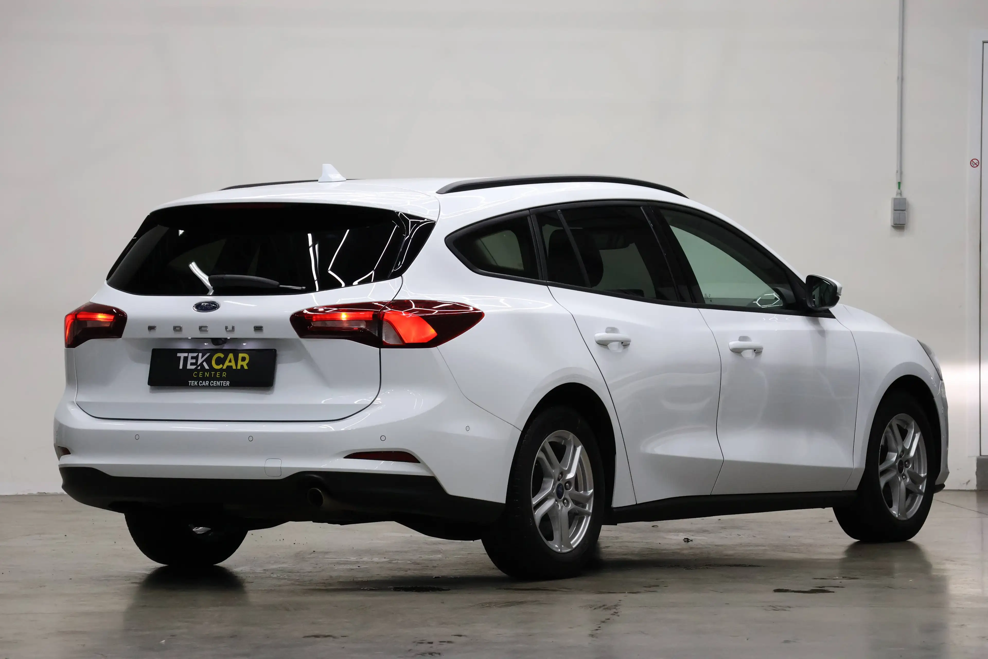 Ford Focus 1.5 EcoBlue Facelift Full option 12M Garantie — photo 6