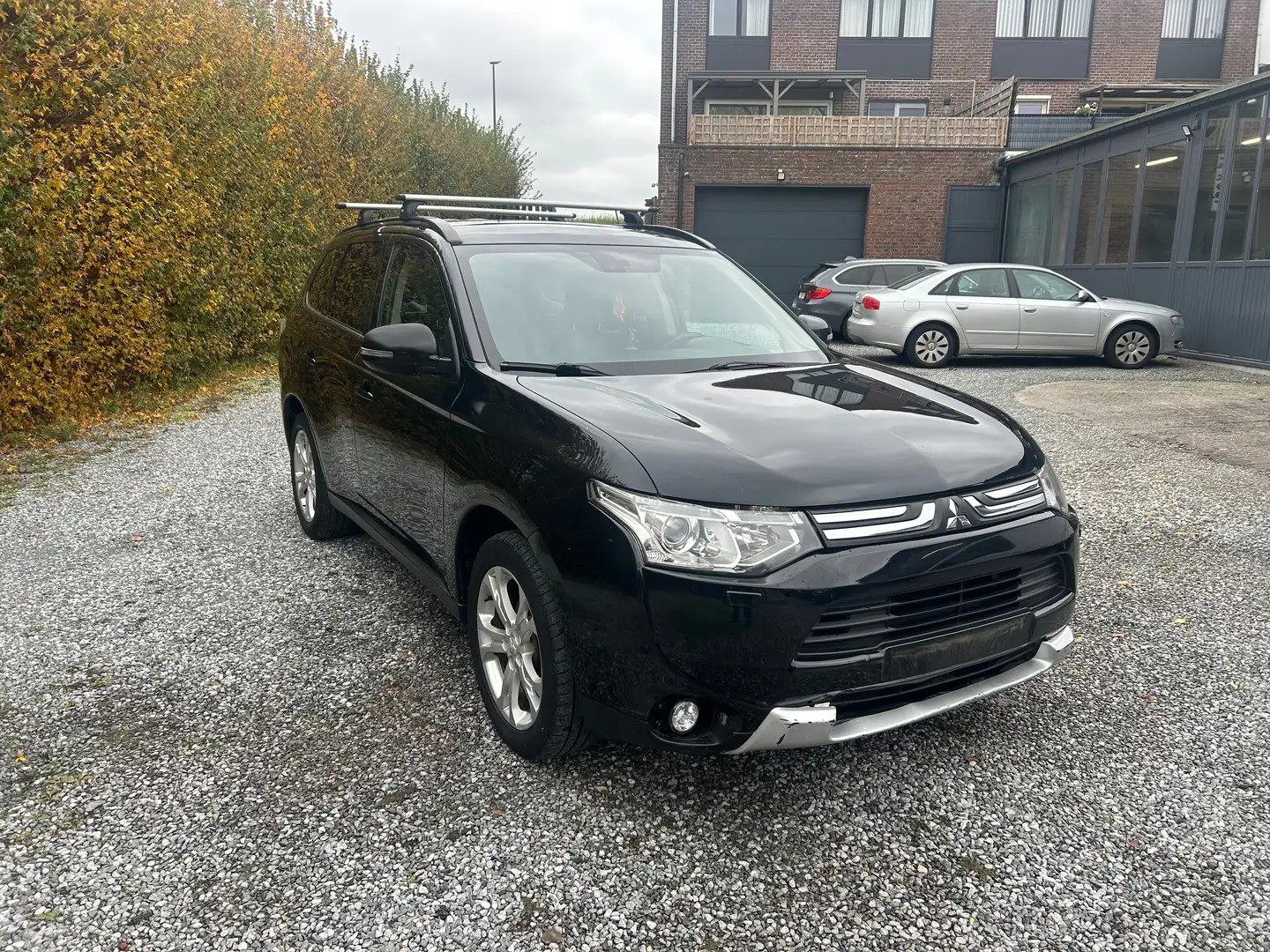 Mitsubishi Outlander Outlander 2.2 DI-D 4WD Noir - 1