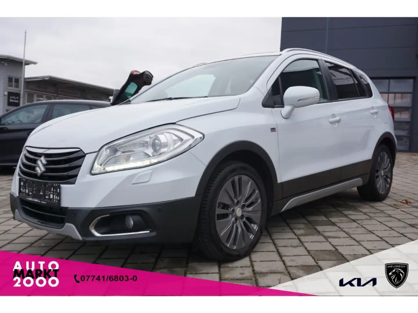 Suzuki SX4 S-Cross 1.6 DDiS Comfort+ 4x4 AHK Pano Leder Navi SHZ Weiß - 1