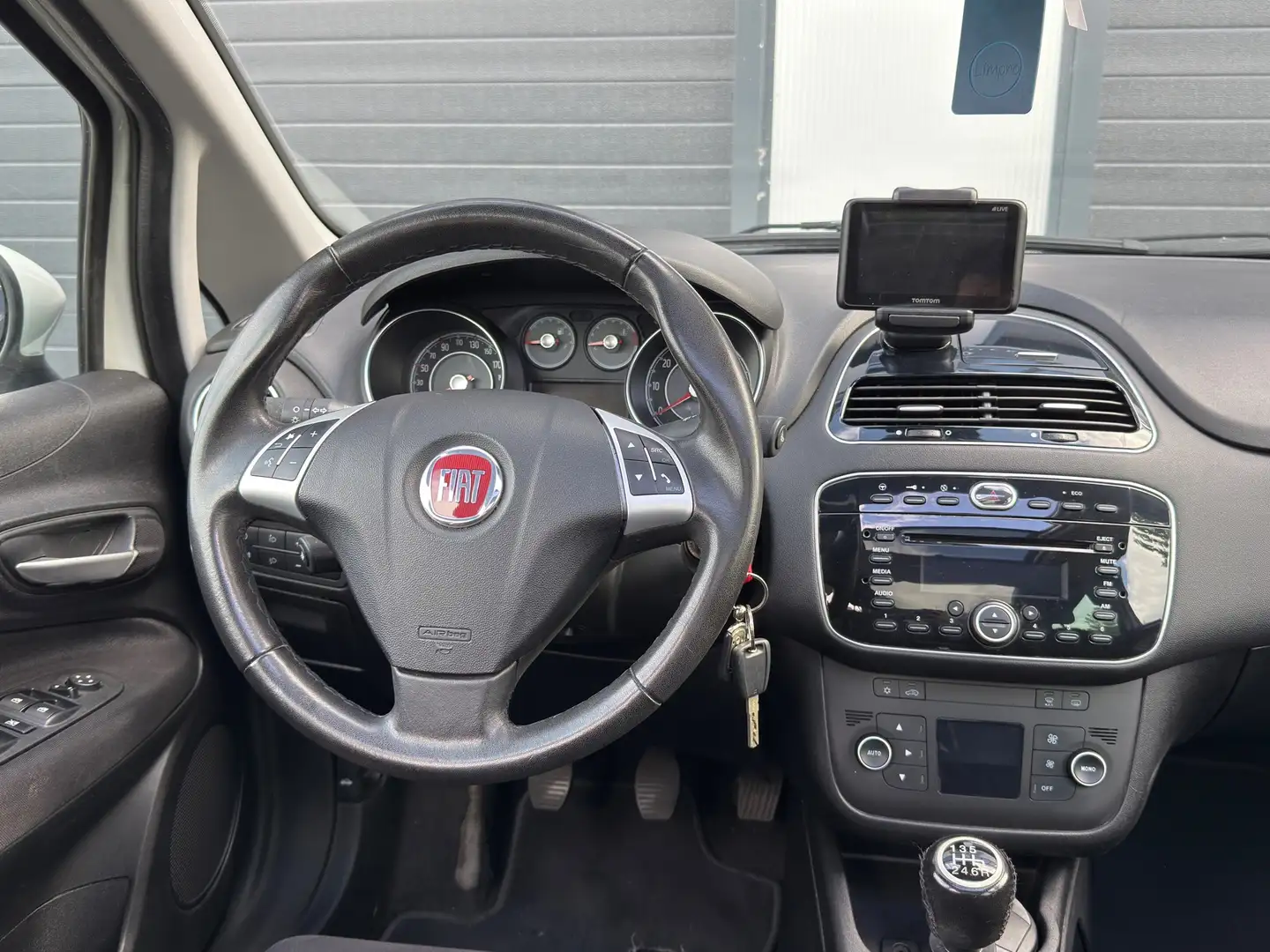 Fiat Punto Evo 0.9 TwinAir Lounge / Schuifdak / Pano / Navi Blanc - 2