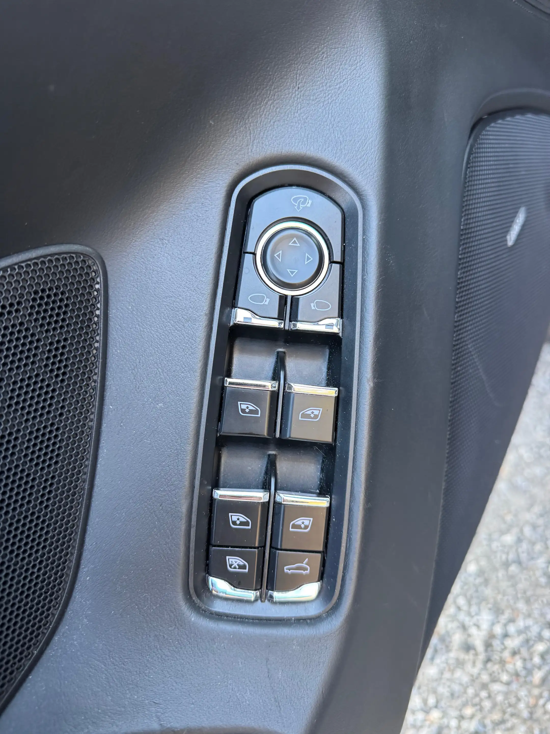 Porsche Panamera S BOSE 22" SHZ SCHIEBEDACH GARANTIE — photo 10