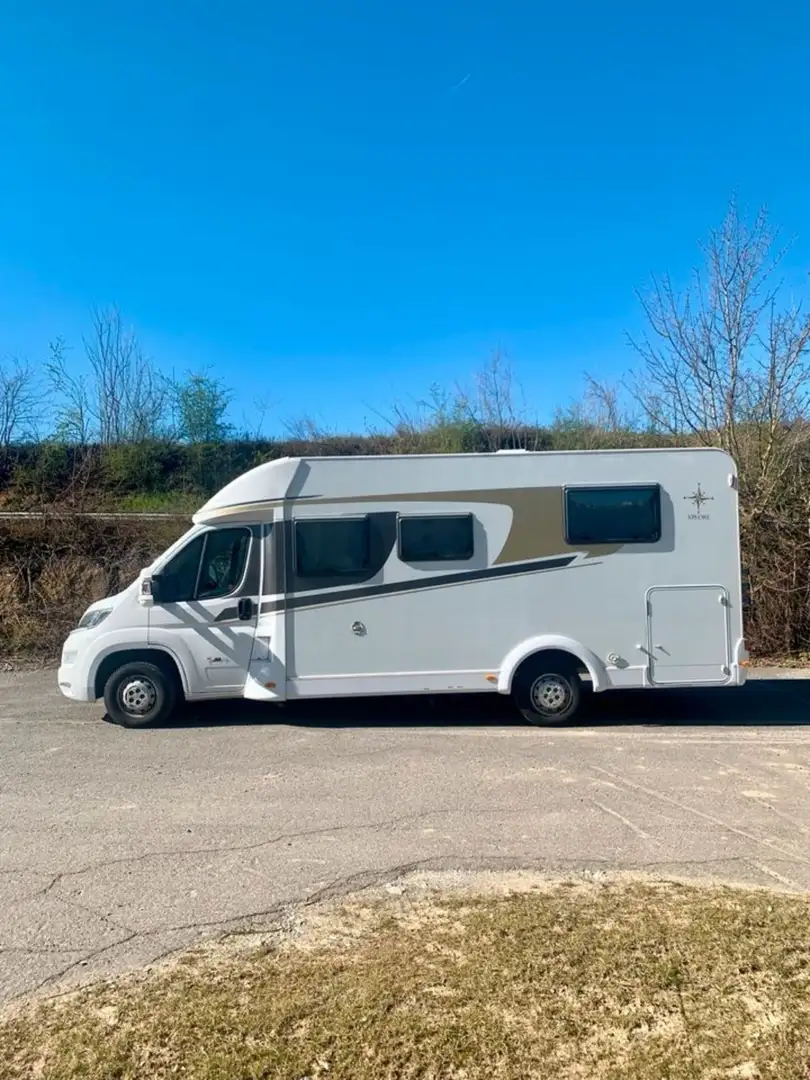Caravans-Wohnm Carado T339 Blanc - 2
