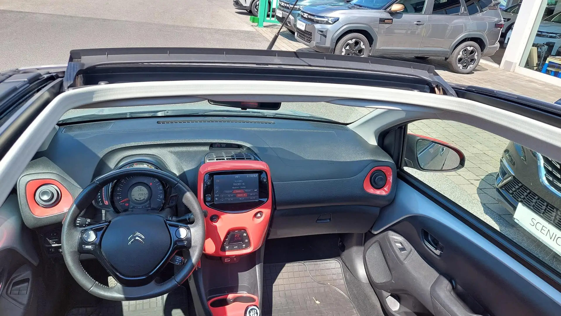 Citroen C1 Shine Airscape VTi72 mit Faltdach Silber - 2
