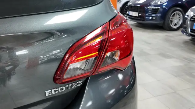 Opel Corsa view 12