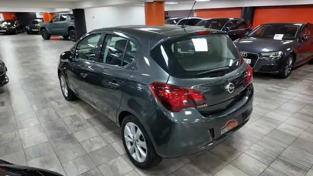 Opel Corsa view 4