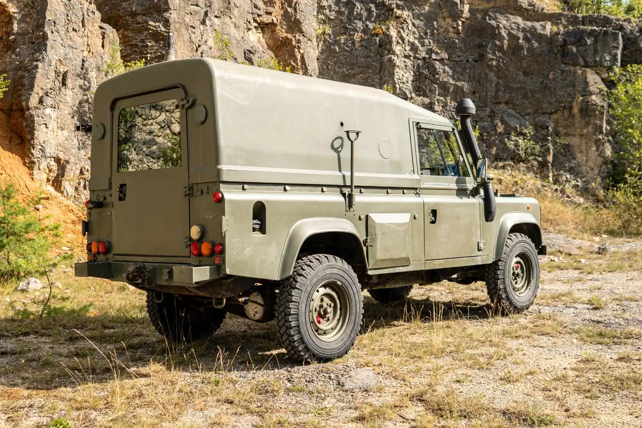 Land Rover Defender, foto 3