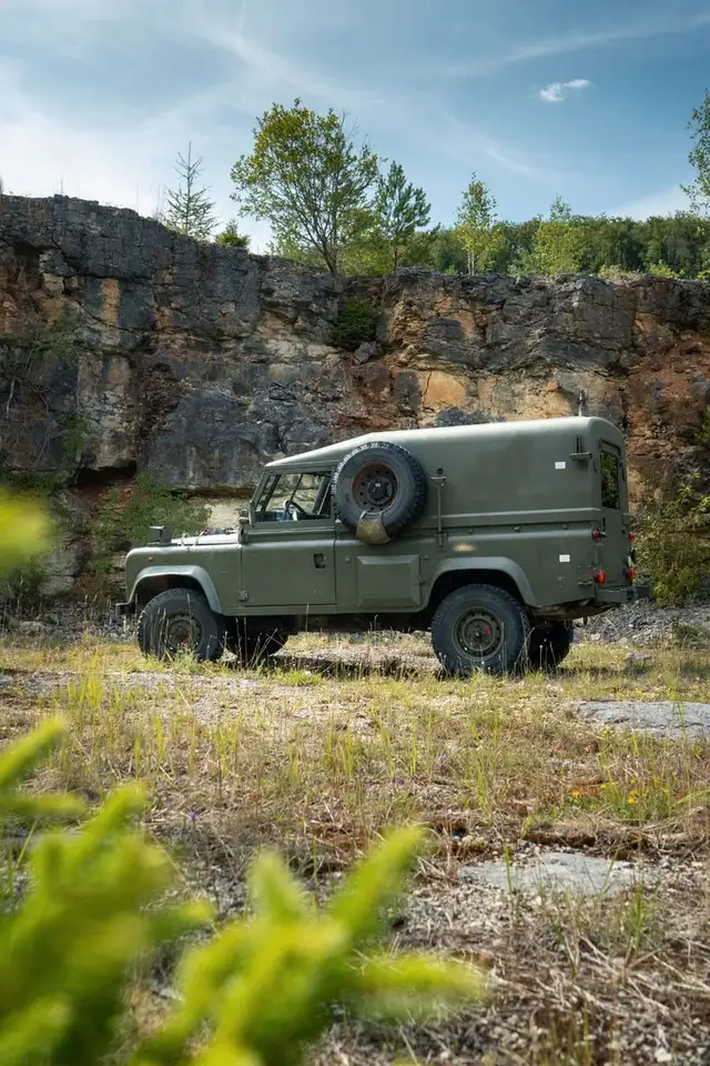 Land Rover Defender, foto 2