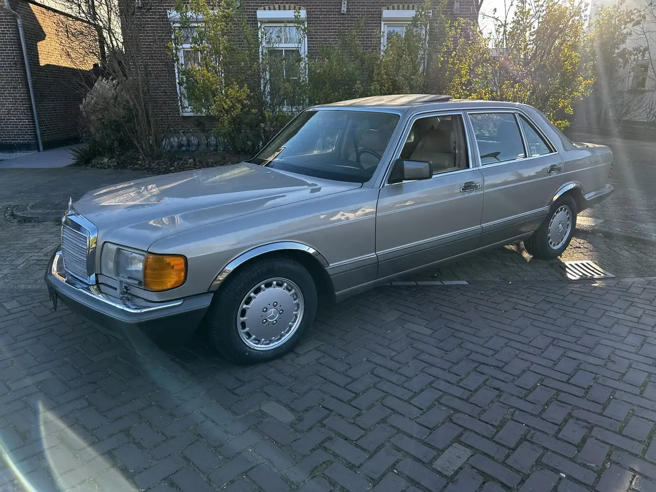 Mercedes-Benz S 560 SEL, foto 4