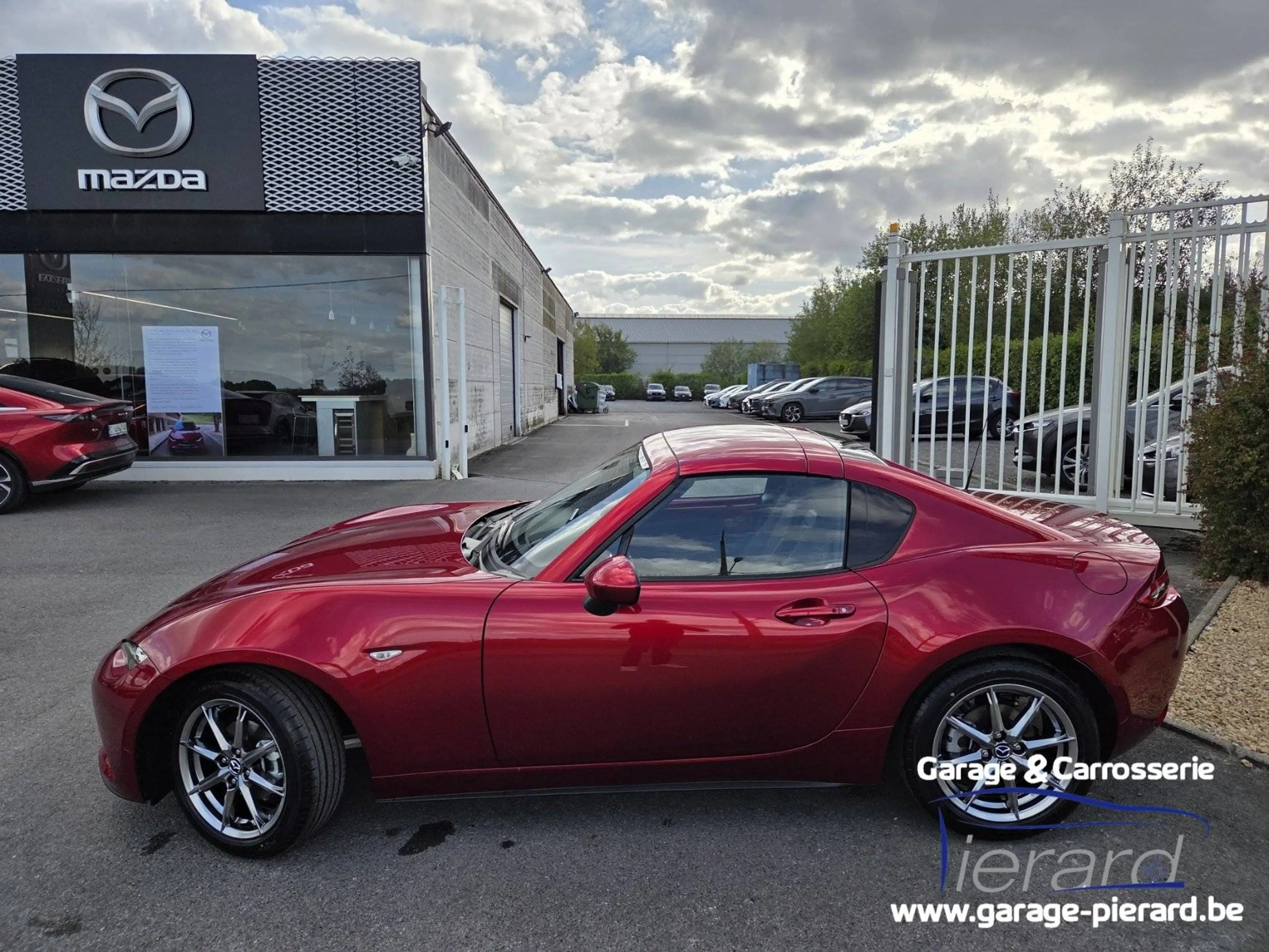 Mazda MX-5 MX-5 1.5i Skyactiv-G Exclusive-Line NEW MODEL — photo 3