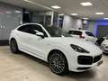 Porsche Cayenne Coupè 3.0 E-hybrid Allestimento GTS Bianco - thumbnail 2