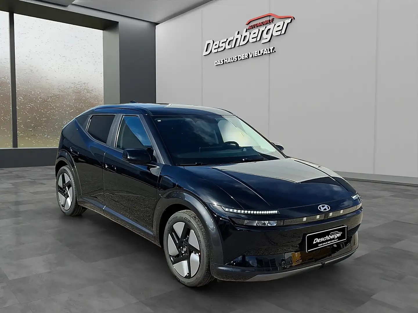 Hyundai IONIQ 3 Ioniq 3 Elektro 61kWh Trend Aut. Schwarz - 2