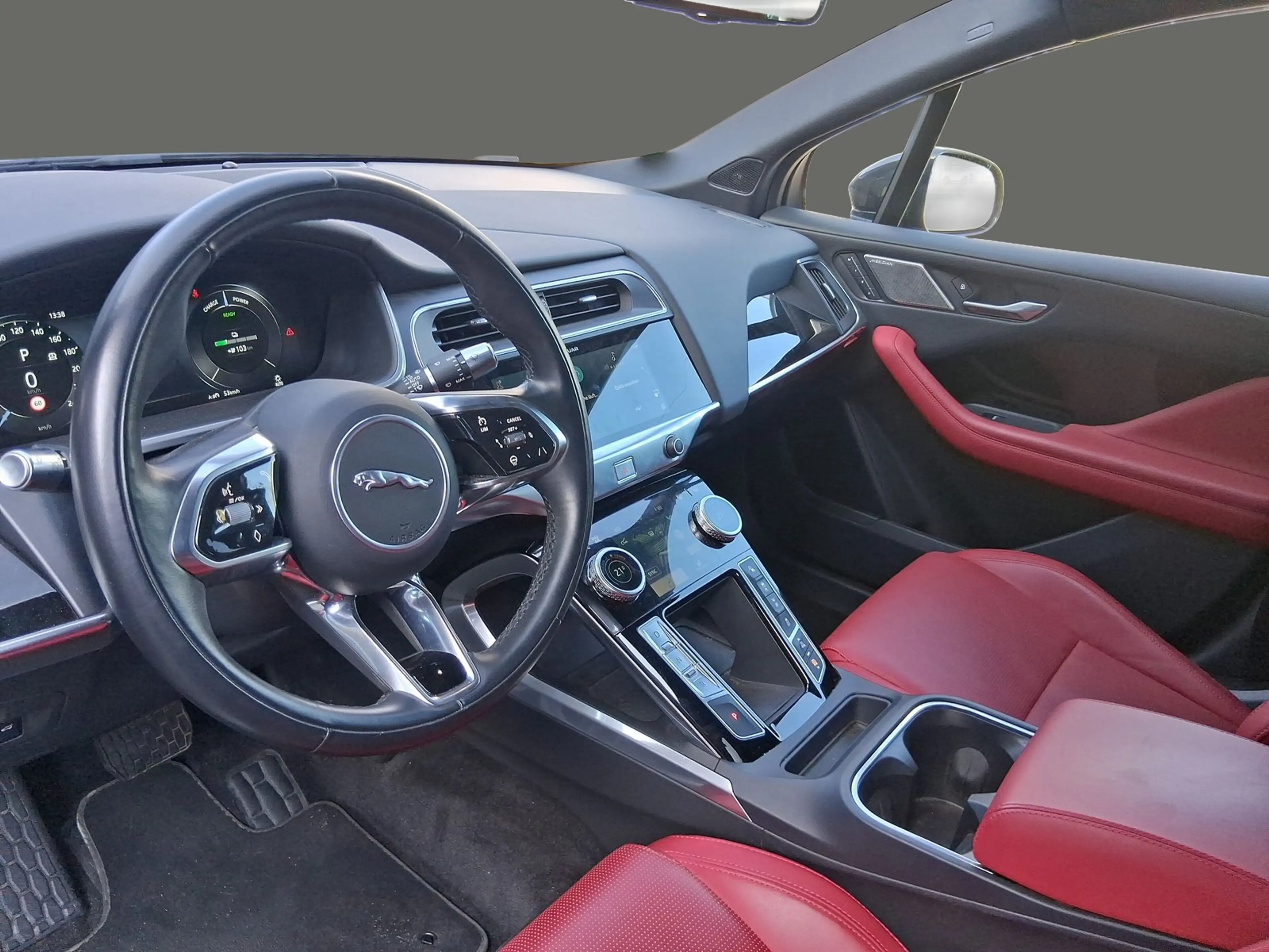 Jaguar I-Pace EV400 AWD S Navi Leder Standheizung ACC Pano — photo 14