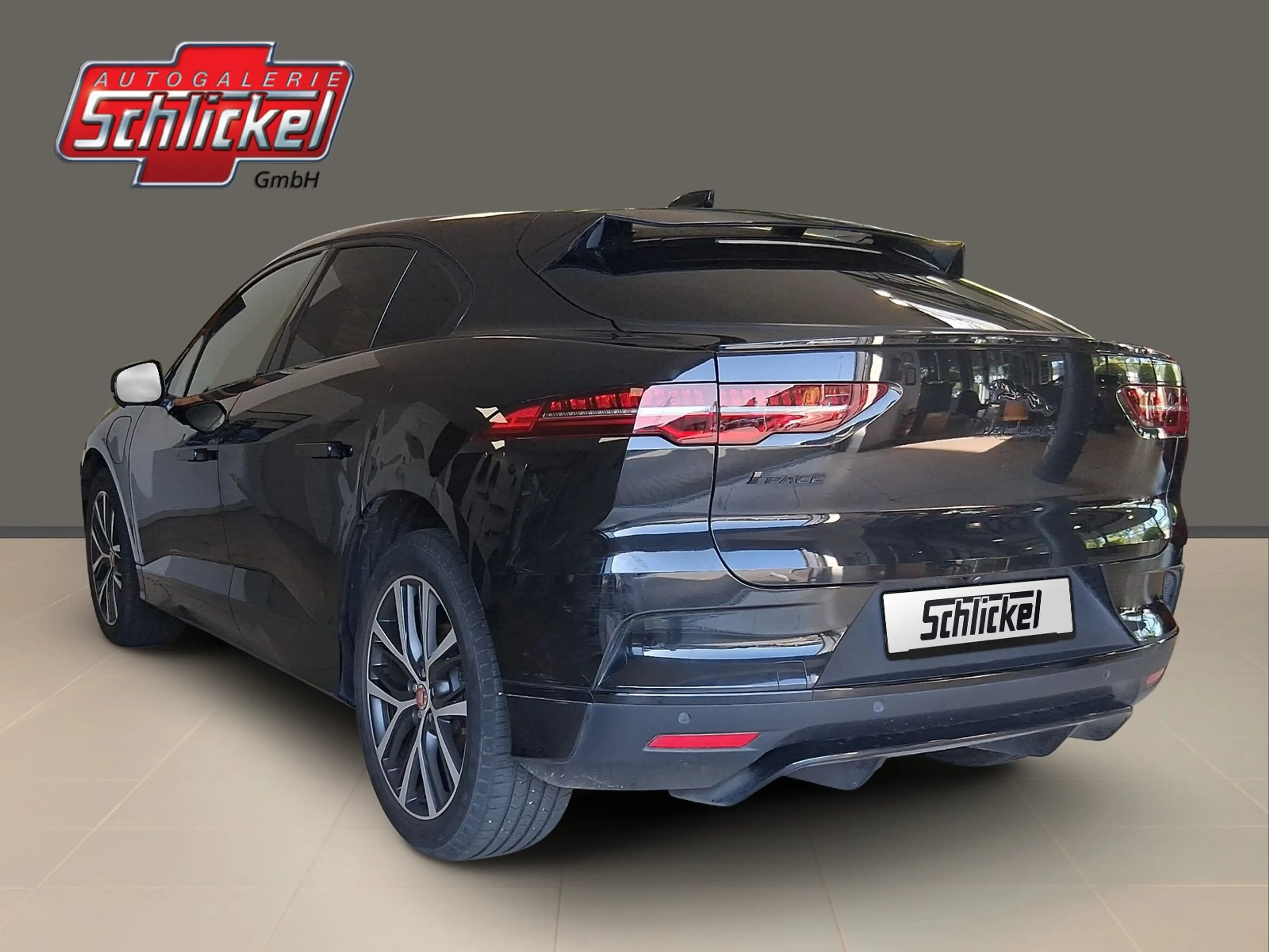 Jaguar I-Pace EV400 AWD S Navi Leder Standheizung ACC Pano — photo 11