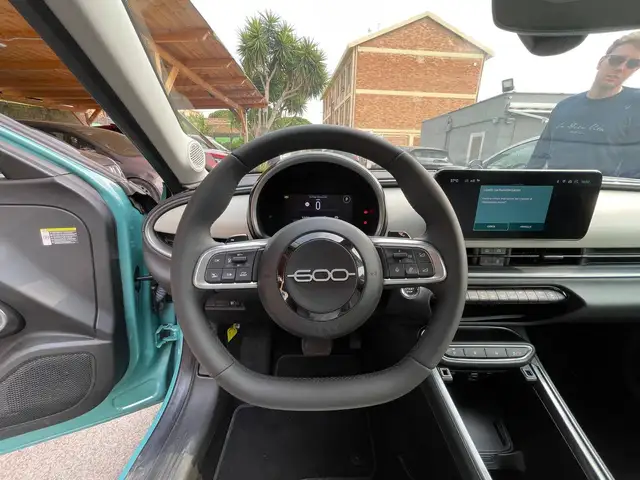 Fiat 600 view 10