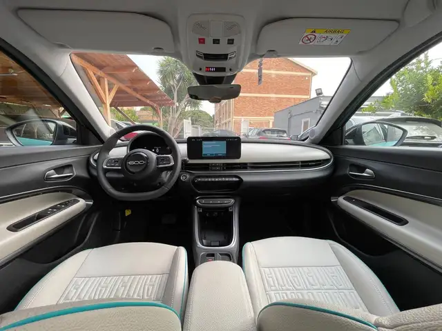 Fiat 600 view 8