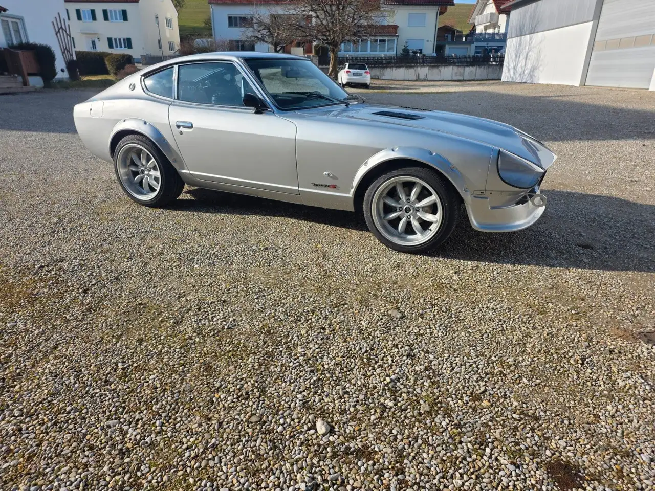 240Z Voll restauriert - Top Zustand - Neu - NEW!, foto 9
