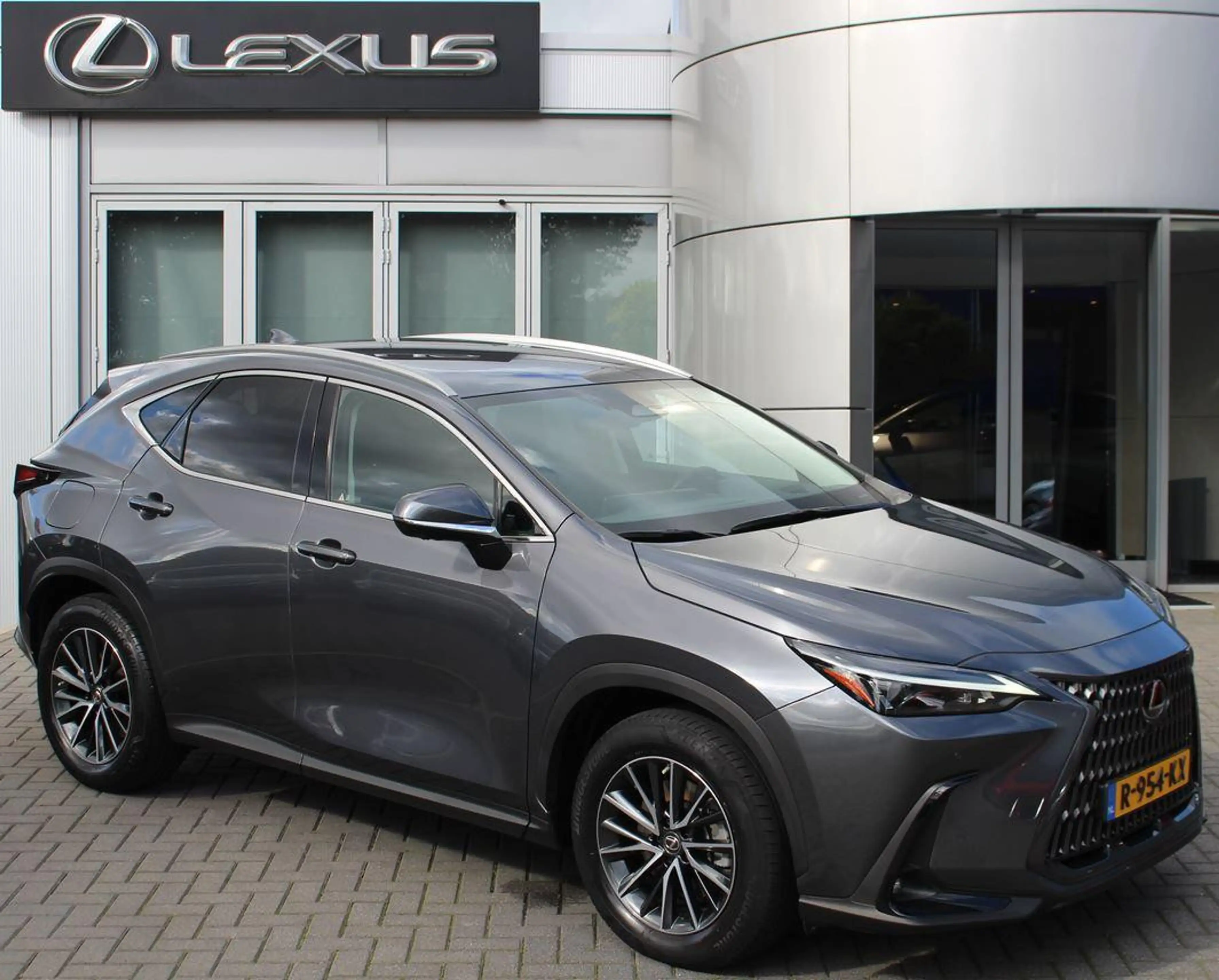 Lexus NX 450h+ AWD Launch Edition NL-AUTO