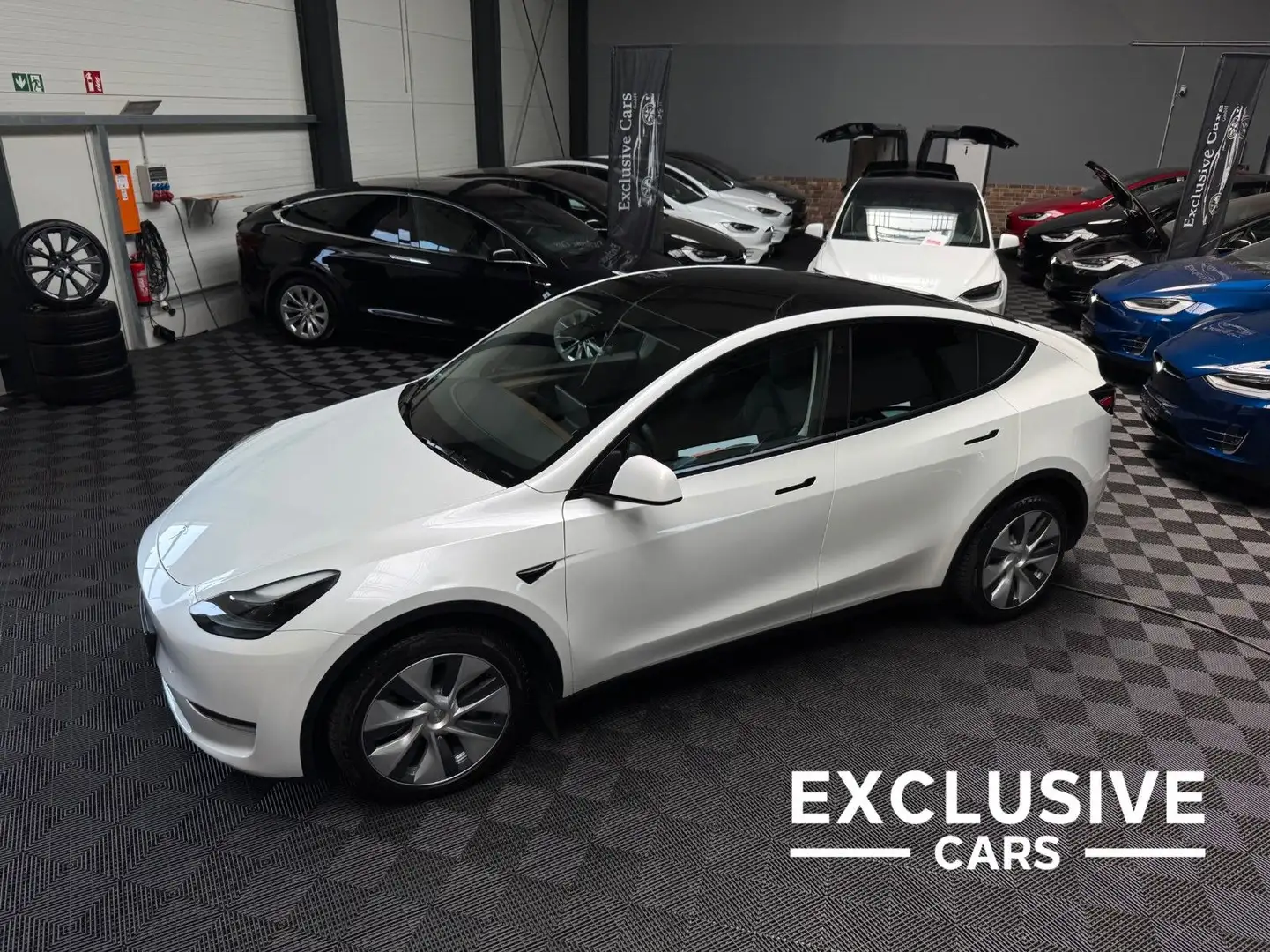Tesla Model Y MODEL Y LONG RANGE | AMD RYZEN | AP HW 3.0 | Weiß - 1