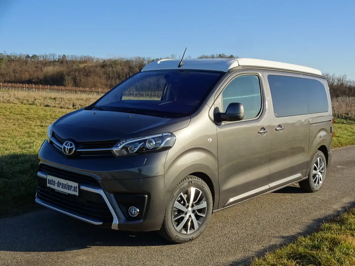 Toyota Proace Verso Crosscamp Alltagscamper Dethleffs TY 122 Grigio - 1