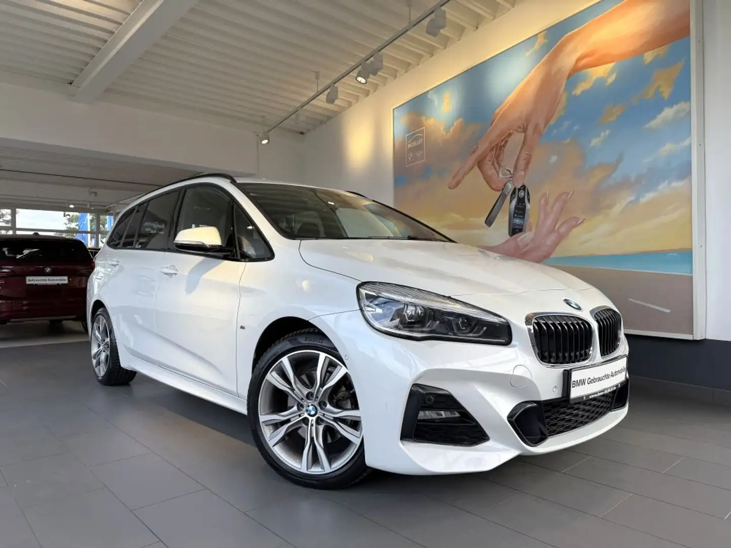 BMW 218 i Gran Tourer M SPORT 7-SITZE+LED+AHK+NAVI+AL Wit - 2