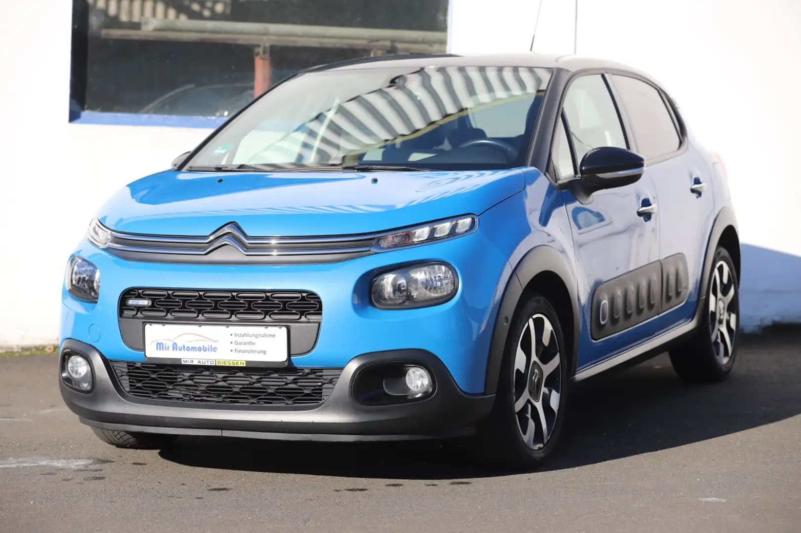 Citroen C3 1,2 PureTech "Shine" Navi Kamera Tempomat Blau - 1