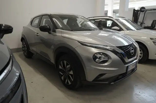 Nissan Juke view 5