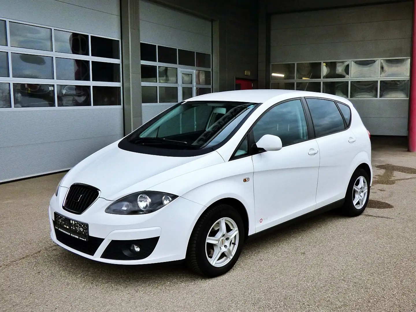 SEAT Altea Chili-Copa 1,6 CR TDI 8-fach Alu Blanc - 1
