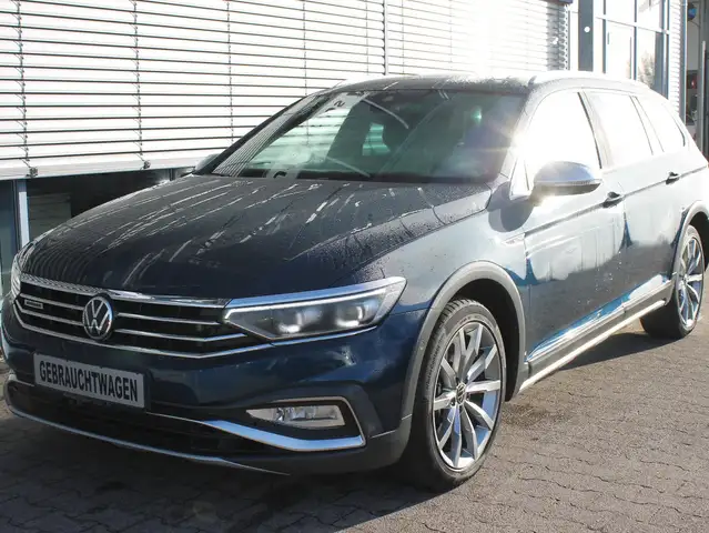 Volkswagen Passat Alltrack 2.0 TSI 4Motion *MatrixLED/Standhei./AreaView/AHK*