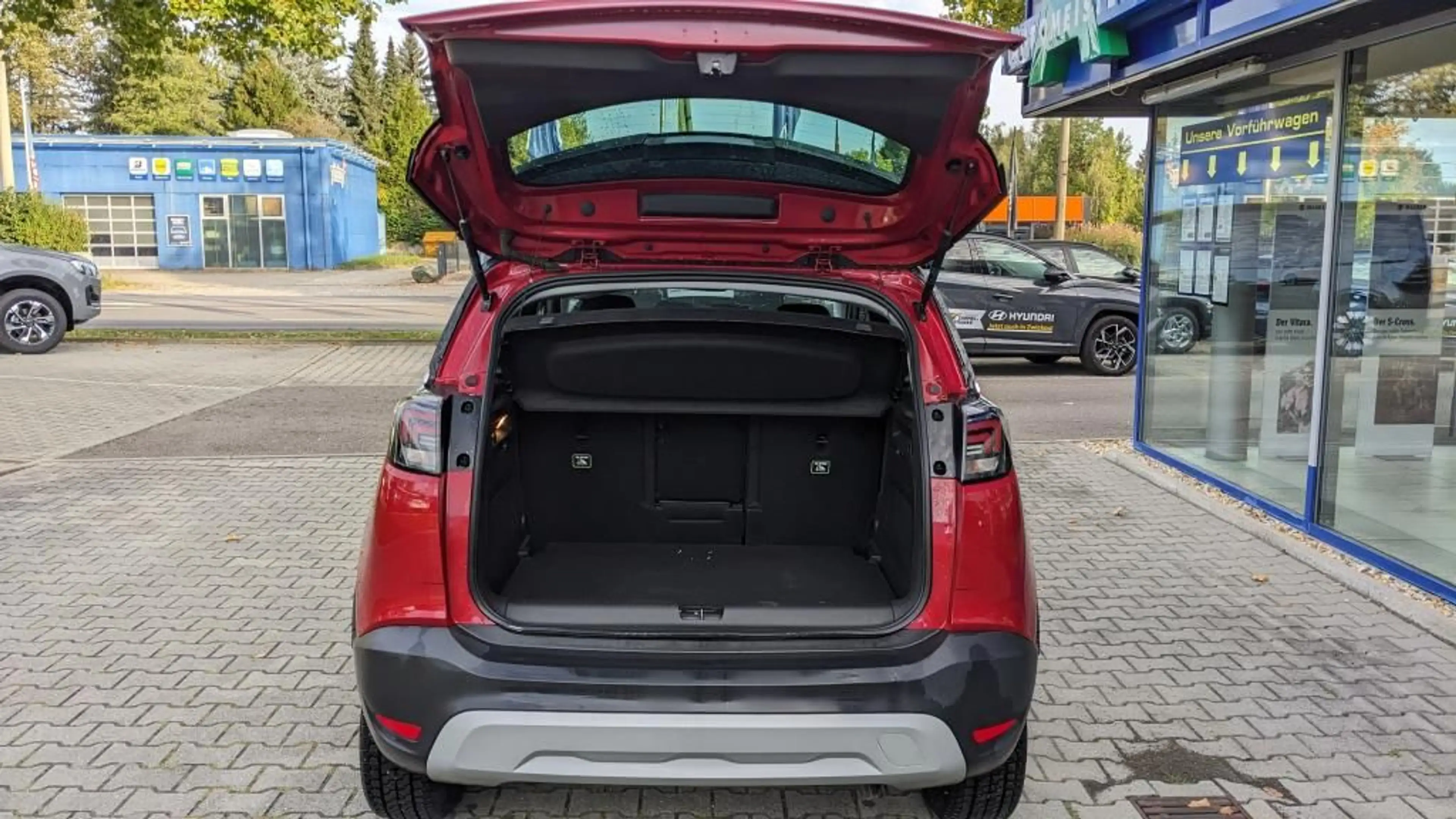 Opel Crossland X CROSSLAND X 1.2 Direct Injection Turbo 81 kW 11 — photo 15