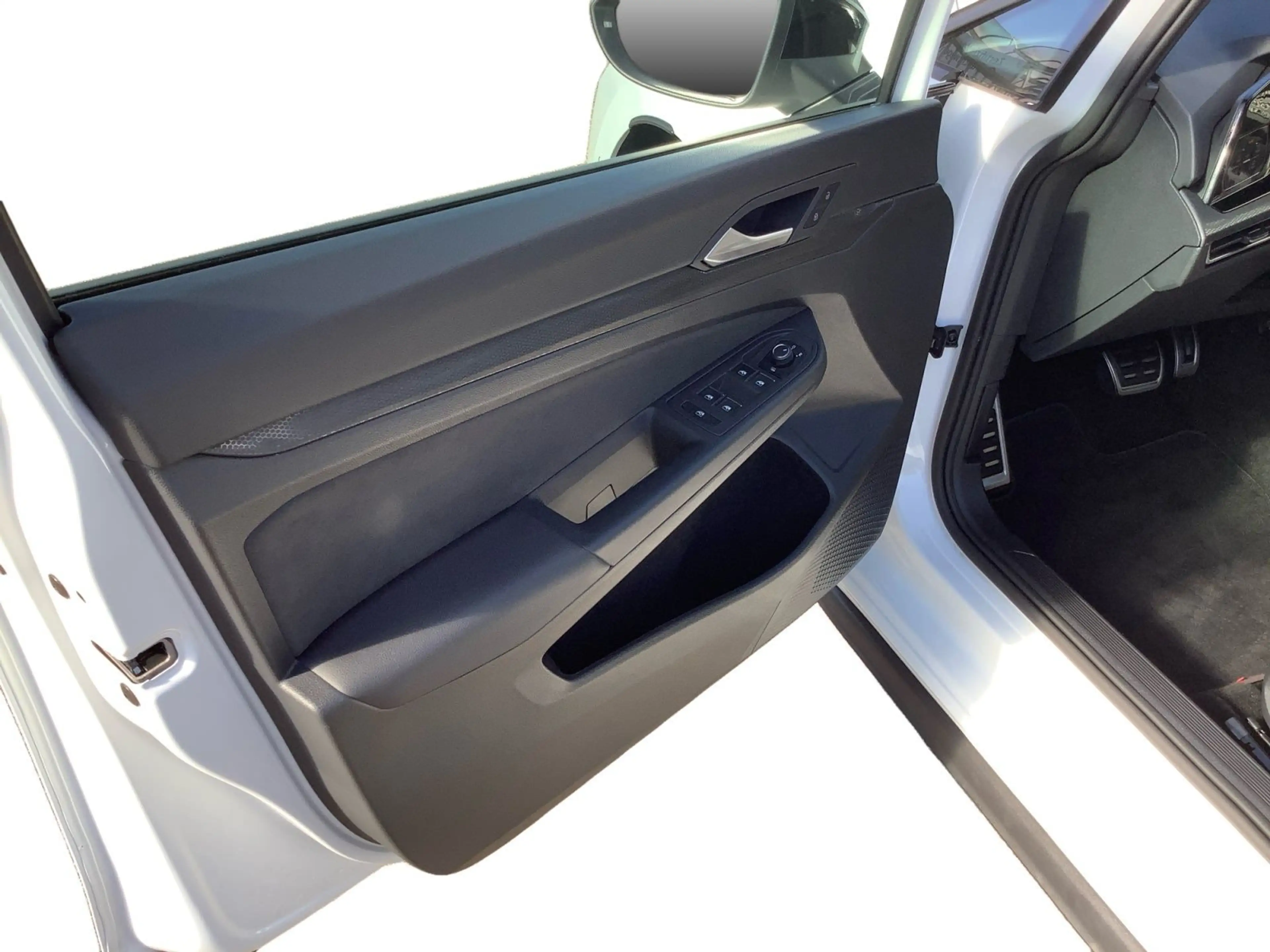 Volkswagen Golf 2.0 TSI DSG GTI ACC Matrix Navi Pano Keyles — photo 15