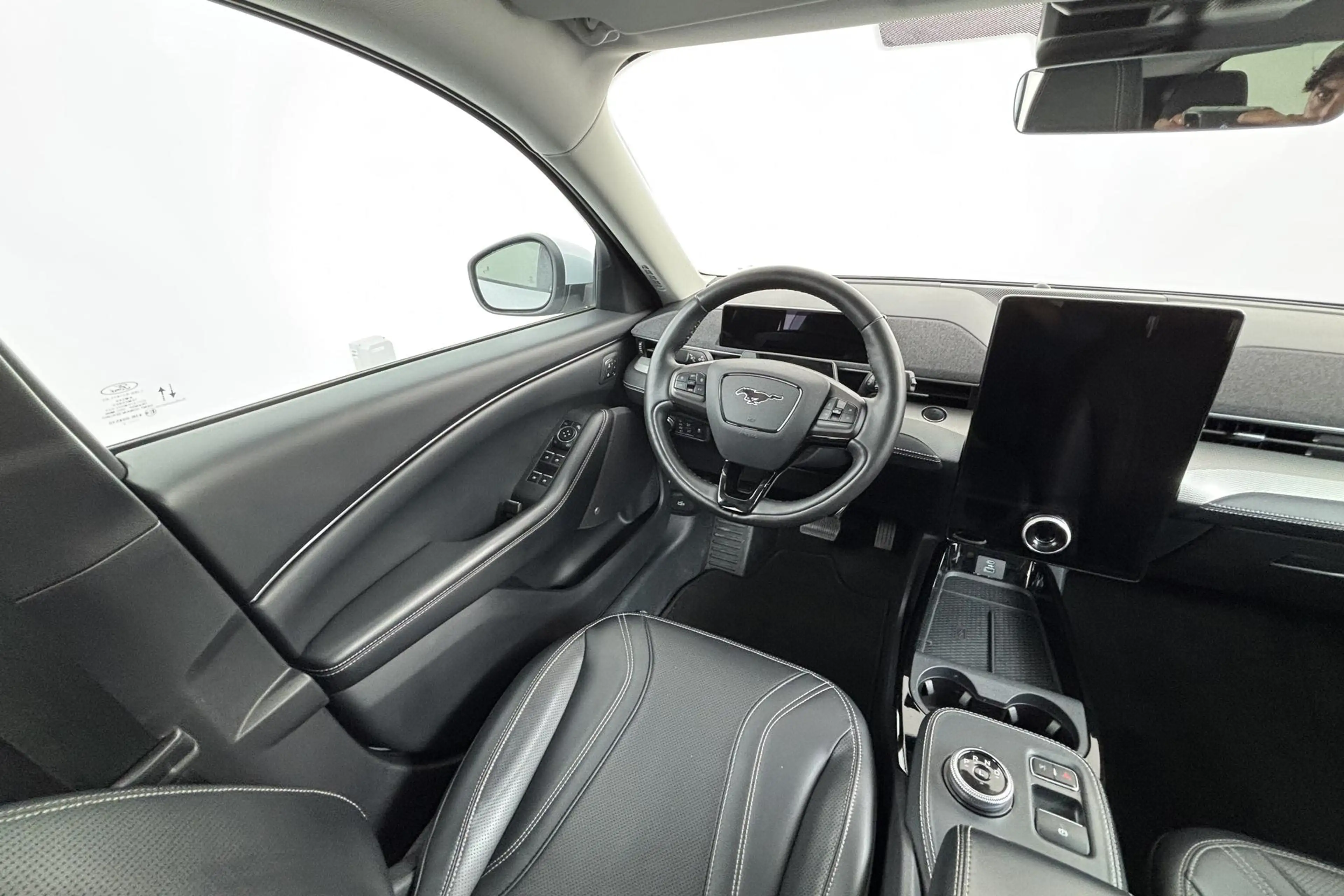 Ford Mustang Mach-E RWD 75 kWh Pure kracht met een vleugje Amerikaanse — photo 15