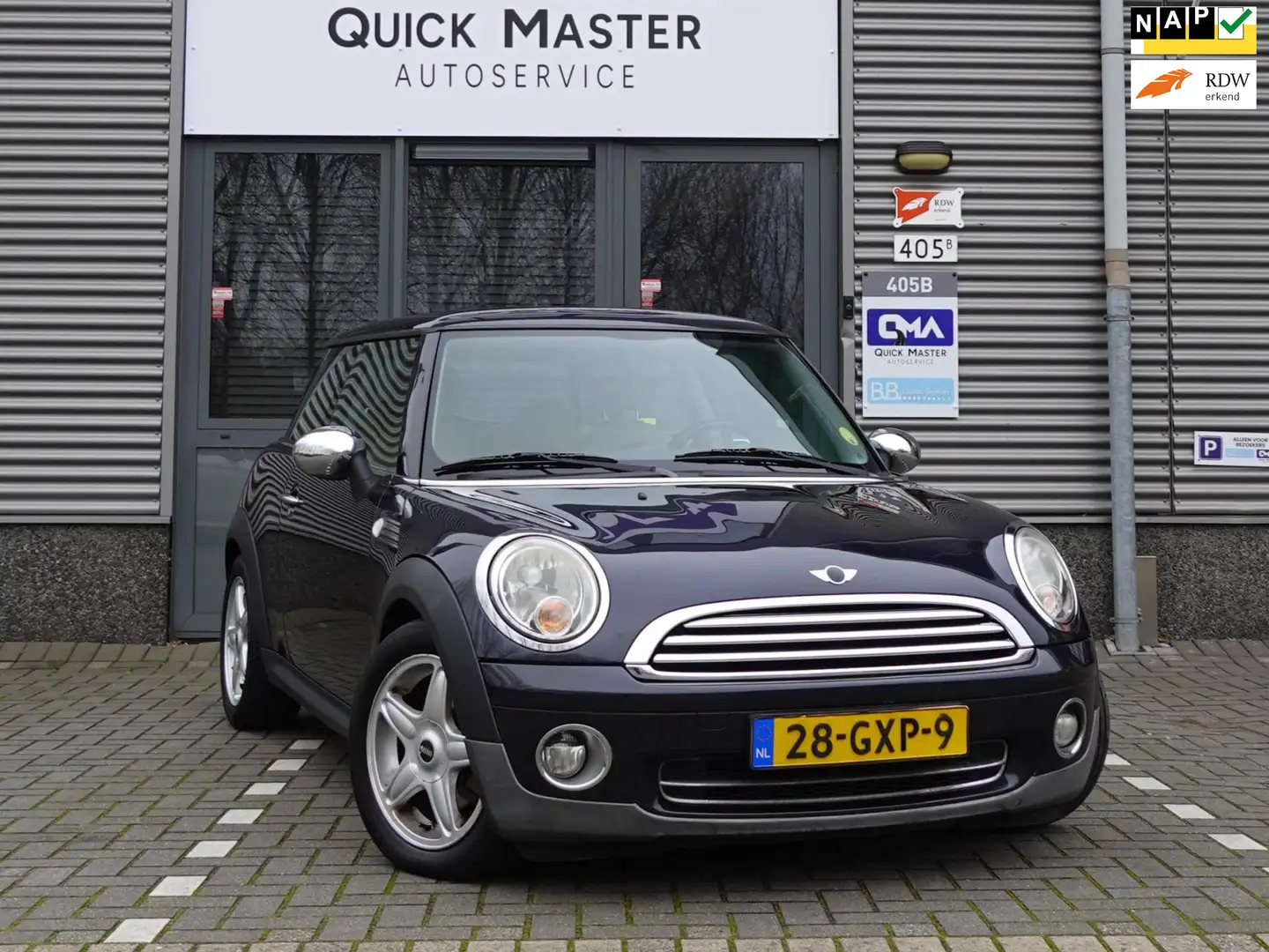 MINI Cooper 1.6 Chili Zwart - 1