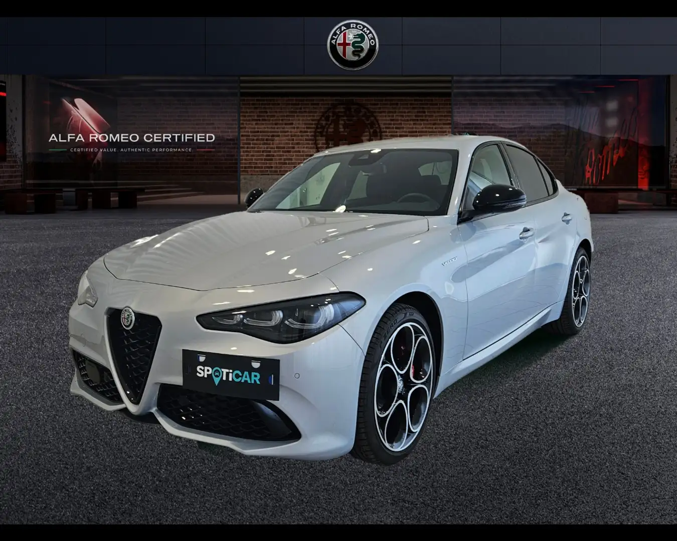 Alfa Romeo Giulia 2.2 Turbo Veloce Grigio - 1