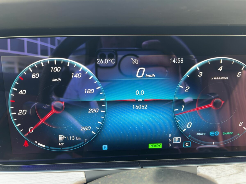 Mercedes-Benz E 200 E 200 AMG/MBUX/LED/Burmester/Leder/Rückfahrkamer — photo 14