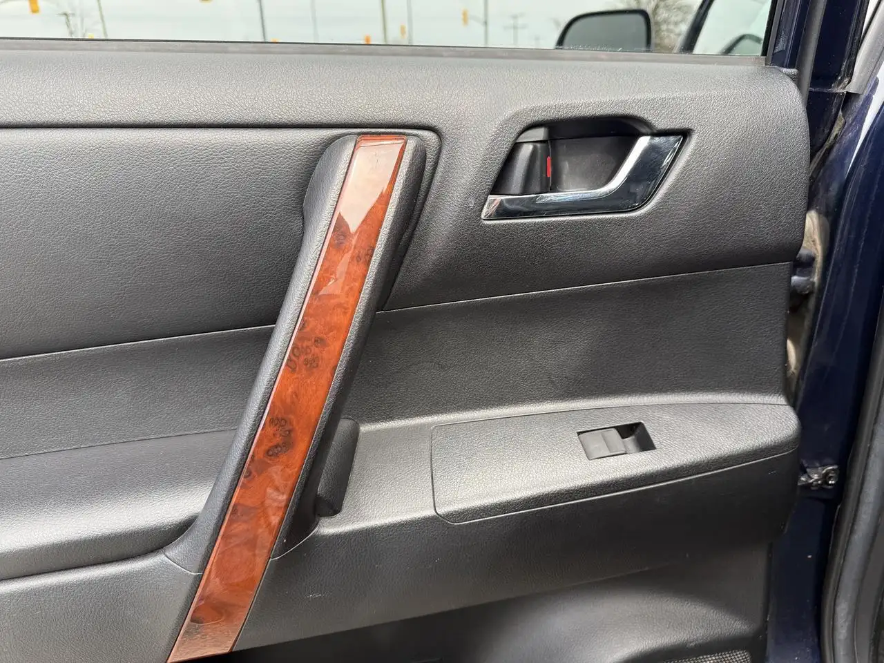 Toyota Highlander снимка Toyota Highlander