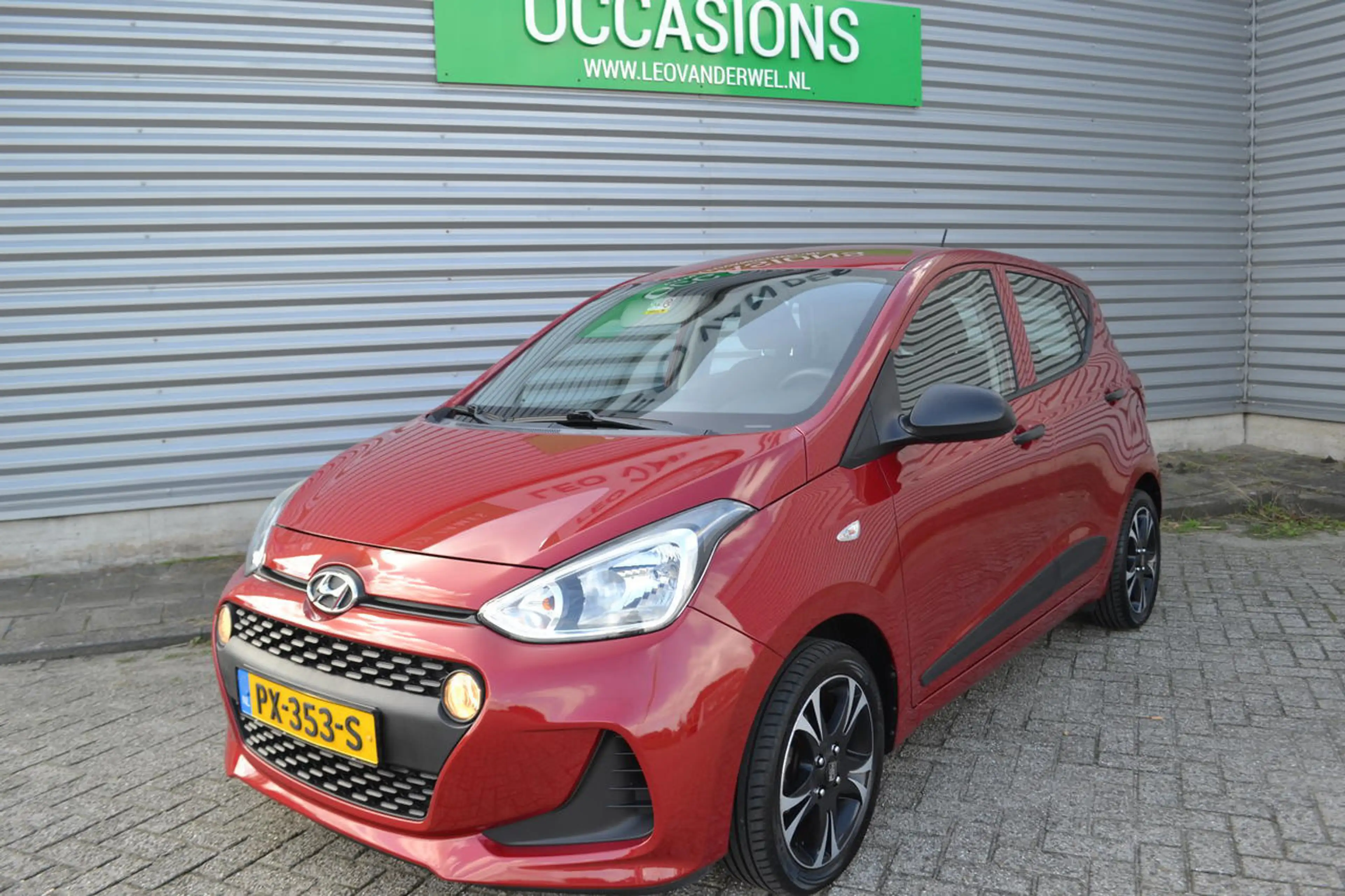 Hyundai i10 1.0 I-MOTION|AIRCO|CARPLAY|30.571KM — photo 2