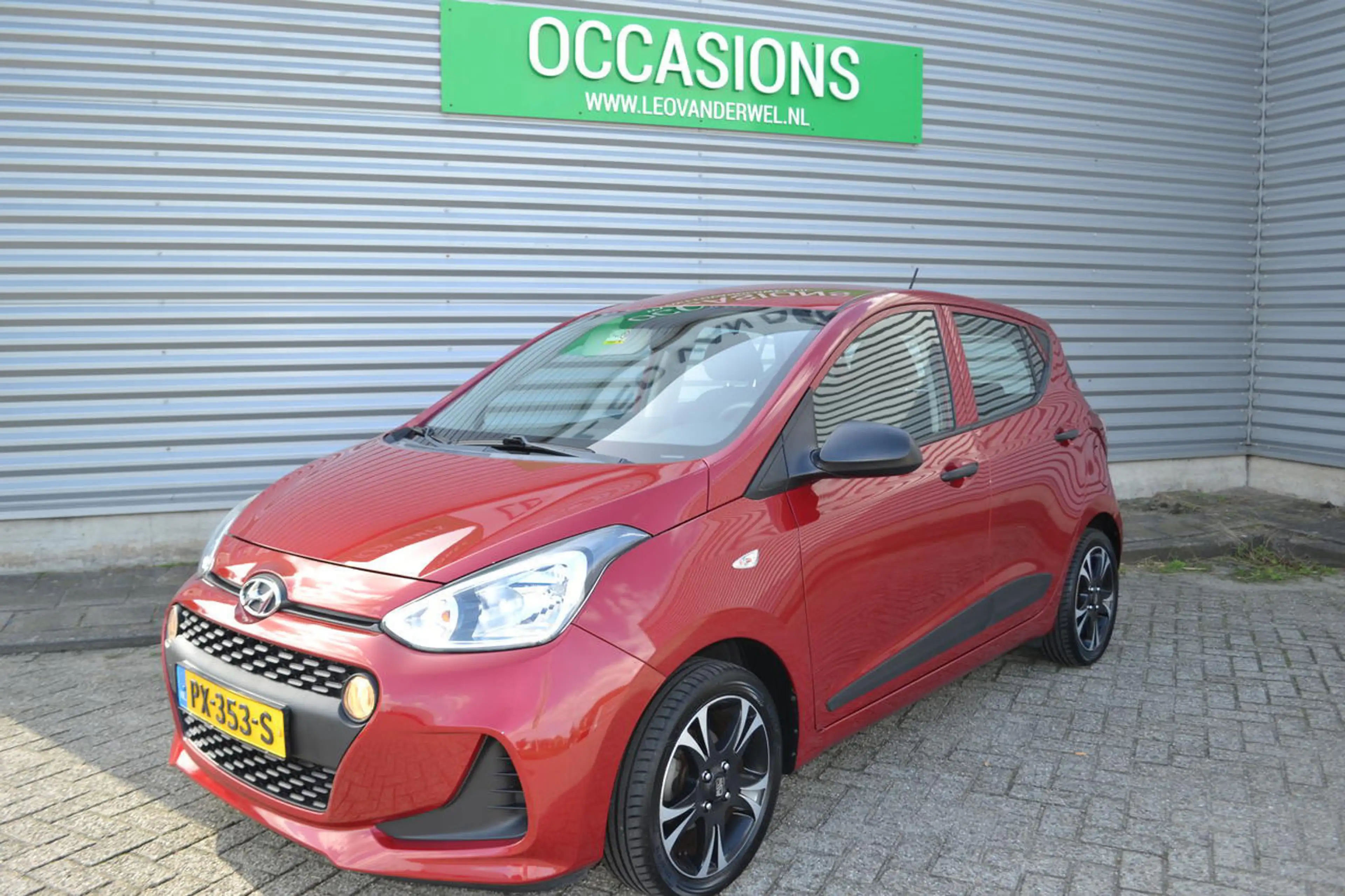 Hyundai i10 1.0 I-MOTION|AIRCO|CARPLAY|30.571KM