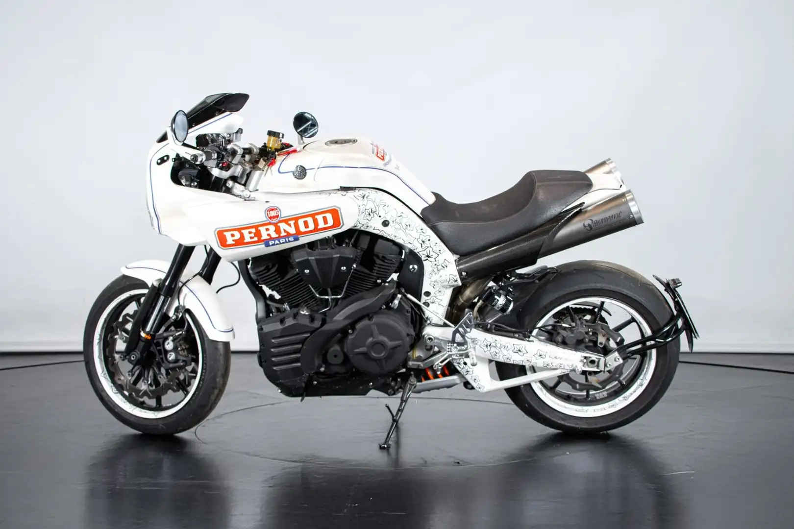 Yamaha MT-01 SPECIAL Bianco - 1
