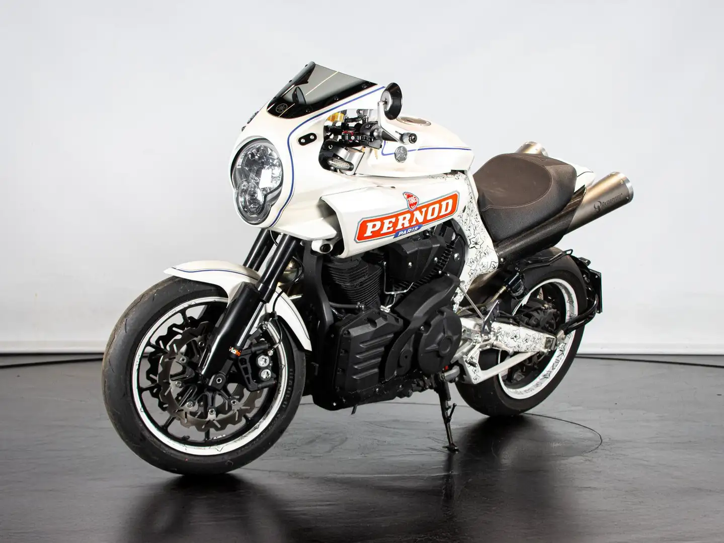 Yamaha MT-01 SPECIAL Bianco - 2