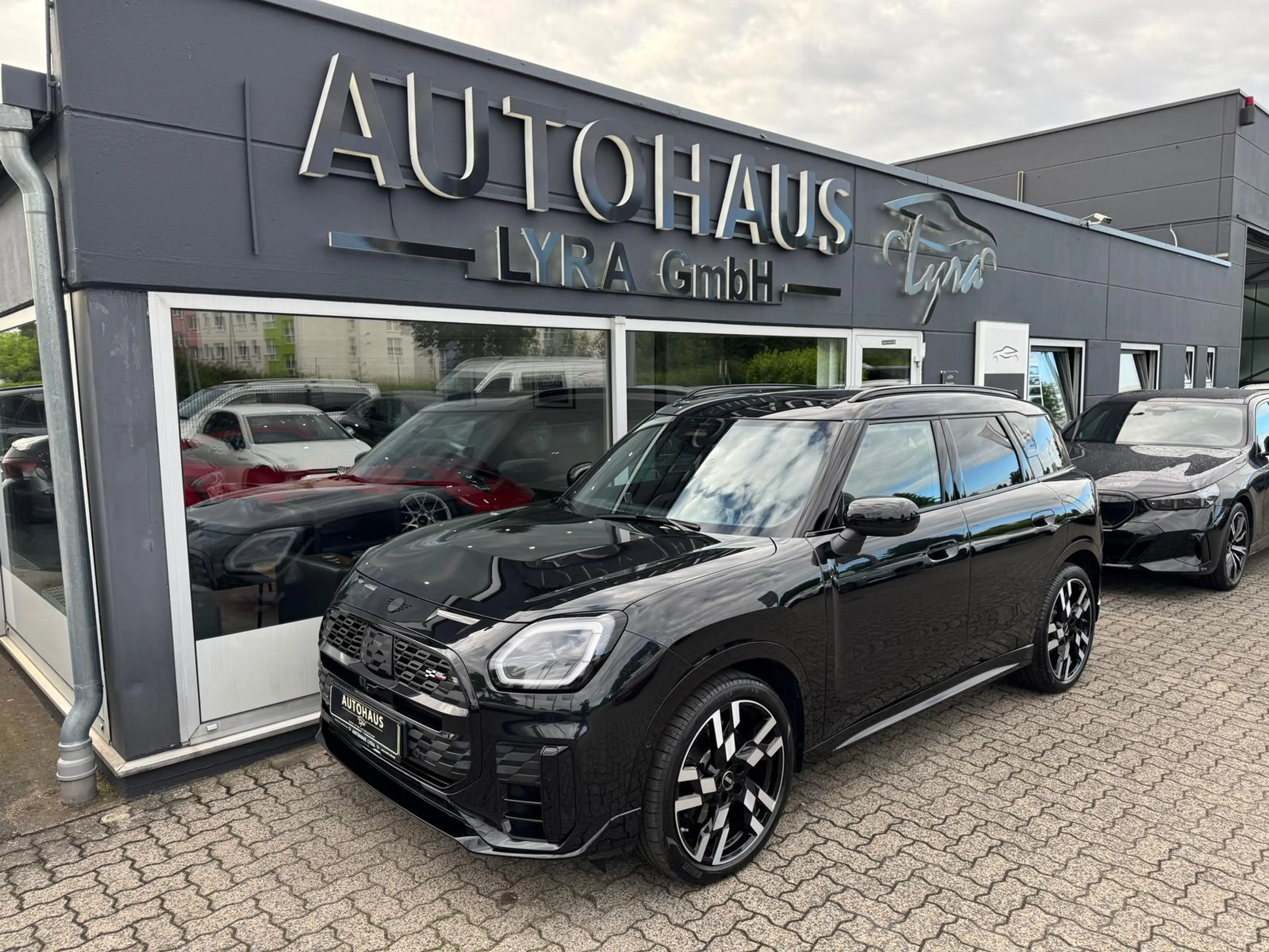 MINI Cooper S Countryman Countryman S ALL4 JCW*LED*PANO*H&K*360°KAM*HUD* — photo 2