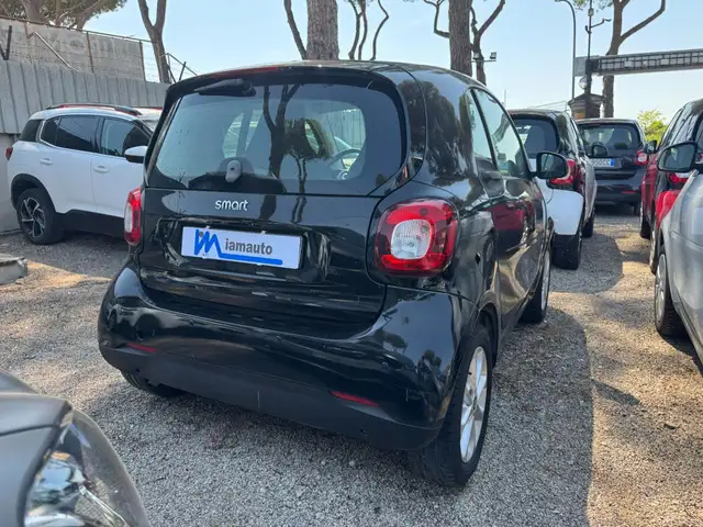 Smart Fortwo view 3