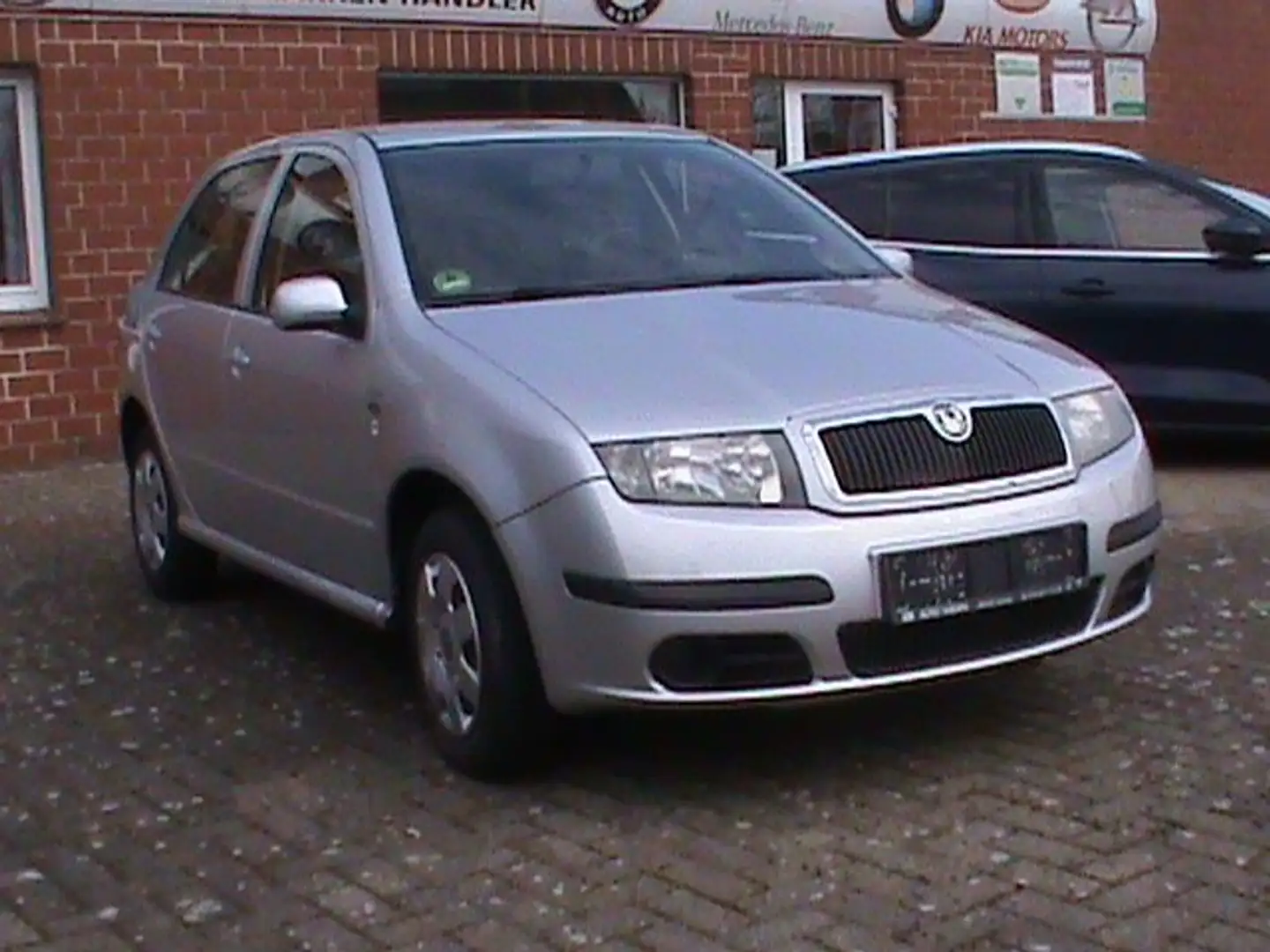 Skoda Fabia Cool Edition siva - 2