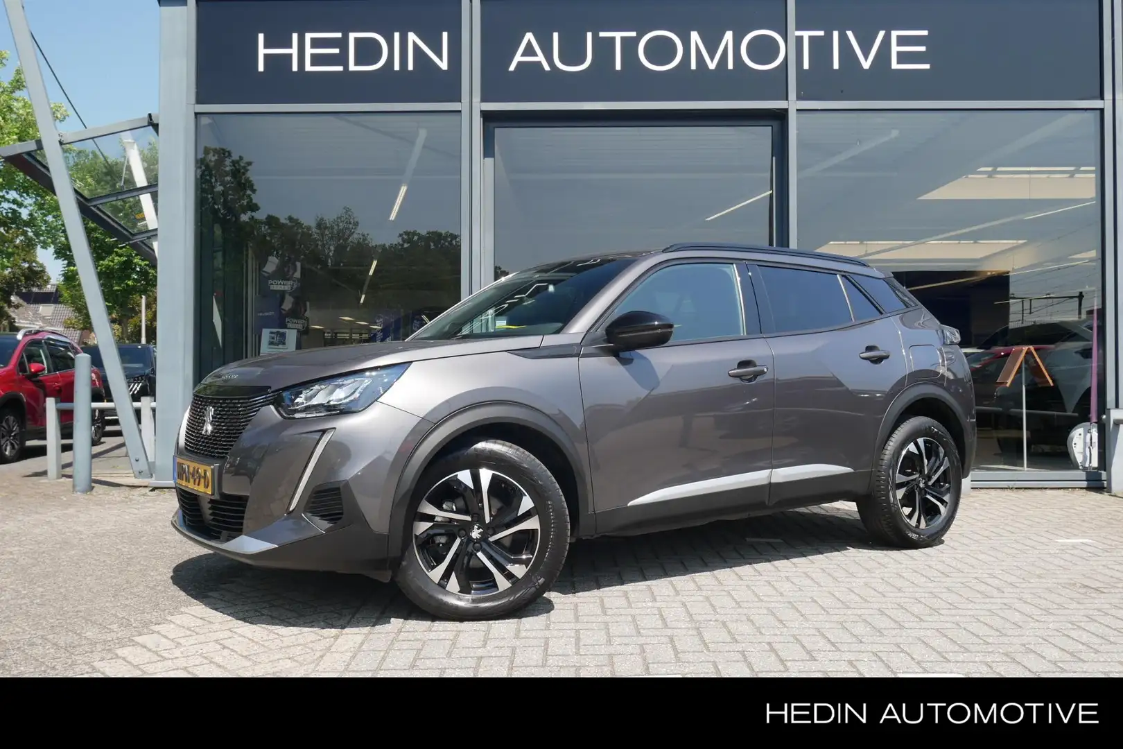 Peugeot 2008 1.2 130PK Allure Automaat | Navigatie | Achteruitr Gris - 1