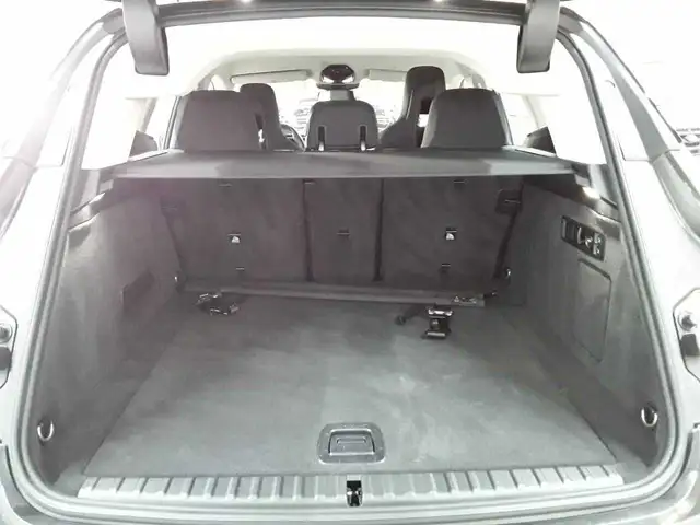 BMW Ix view 15