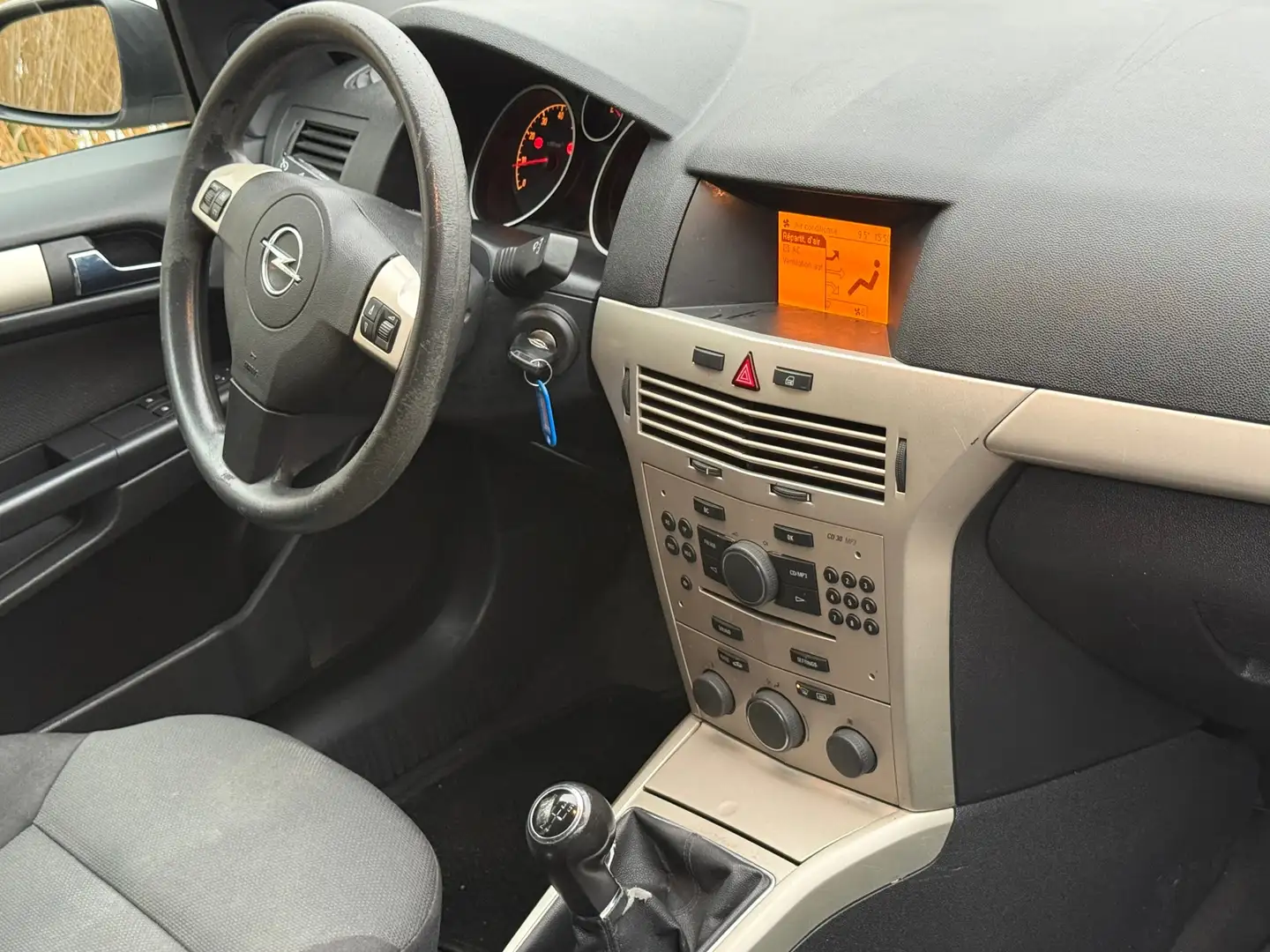 Opel Astra Wagon 1.6 Temptation Airco Trekhaak Nieuwe Apk Grau - 2